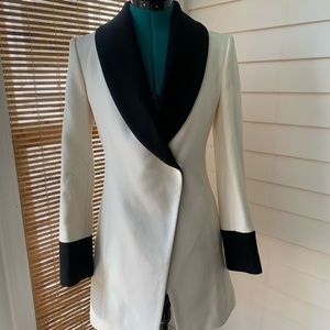 Chic black and white Alice + Olivia wool blend coat, XS